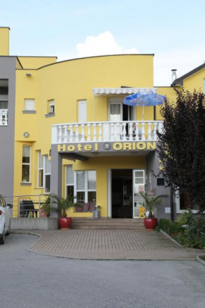 Гостиница Hotel Orion  Иванец
